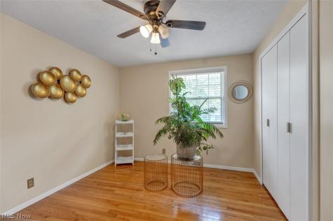 26 Brune Drive Bedford OH 44146