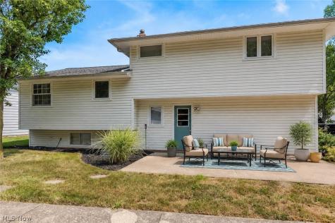 26 Brune Drive Bedford OH 44146