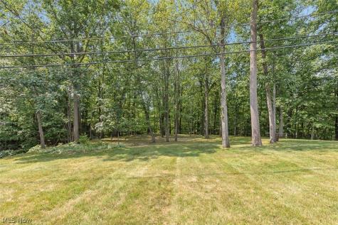 26 Brune Drive Bedford OH 44146