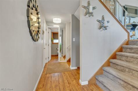 26 Brune Drive Bedford OH 44146