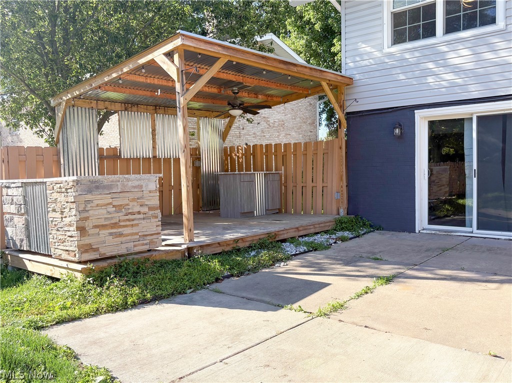 6727 Amsel Avenue NE Canton OH 44721