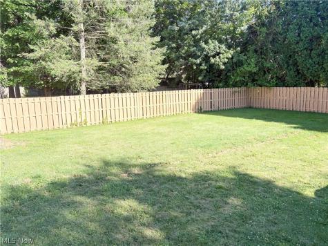 6727 Amsel Avenue NE Canton OH 44721