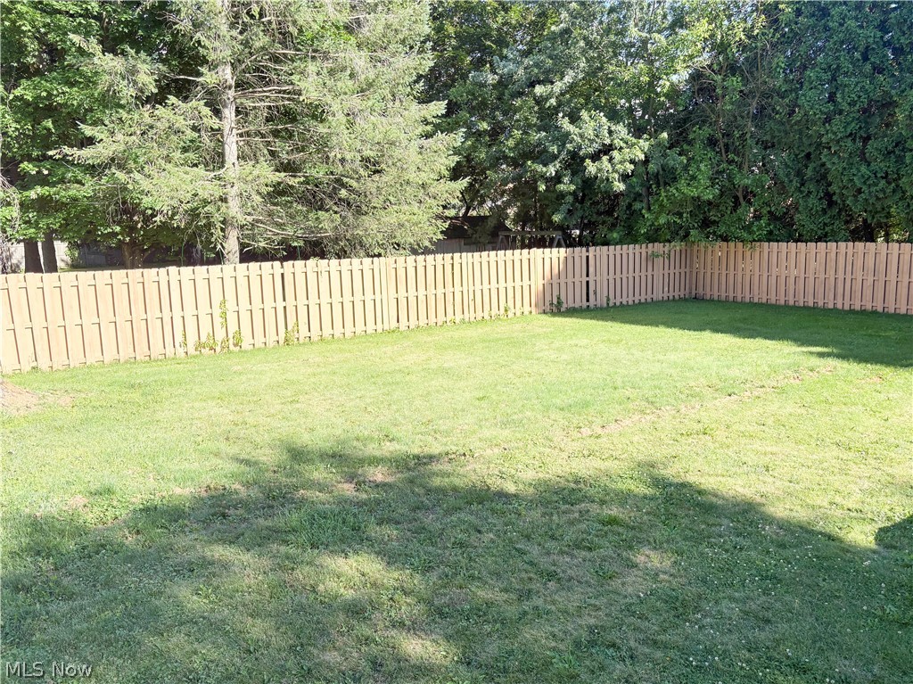 6727 Amsel Avenue NE Canton OH 44721