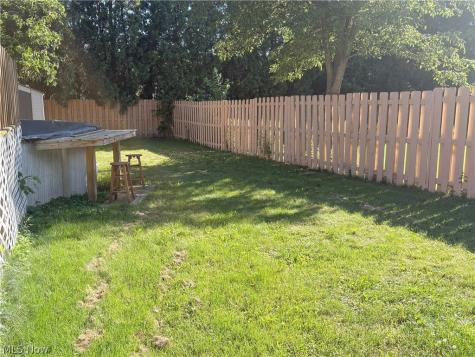 6727 Amsel Avenue NE Canton OH 44721