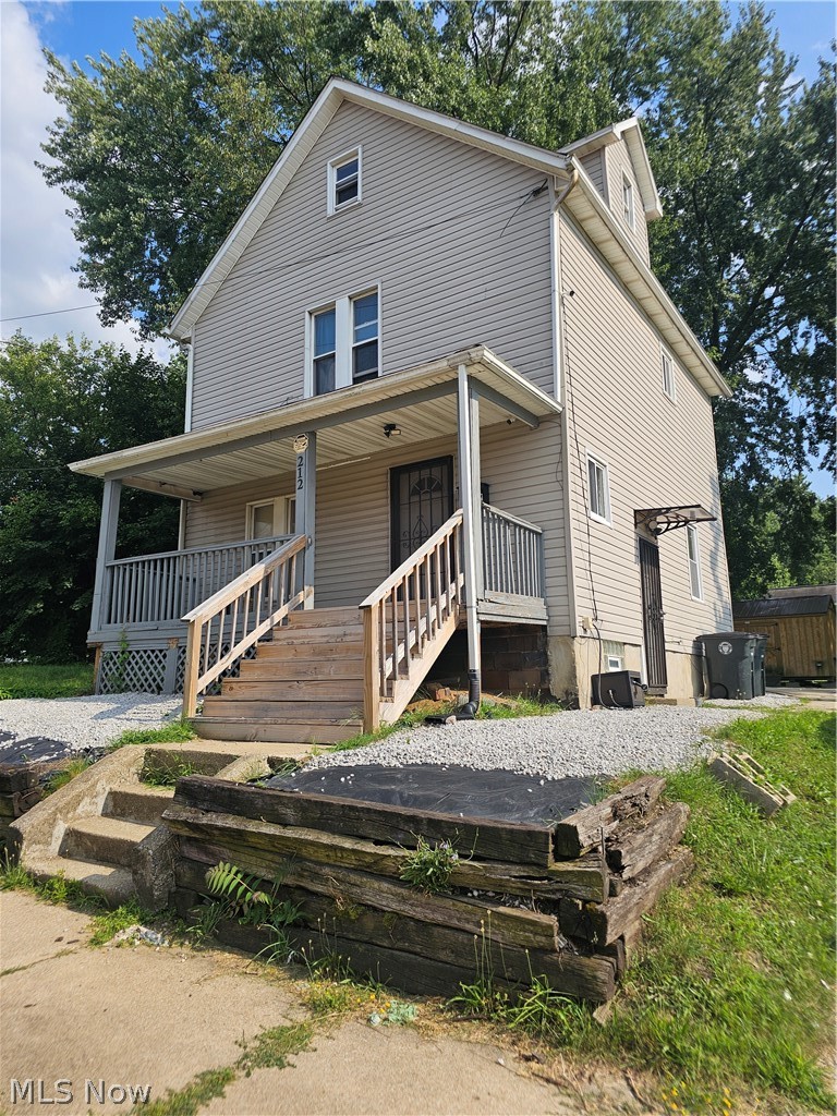 212 E Miller Avenue Akron OH 44301
