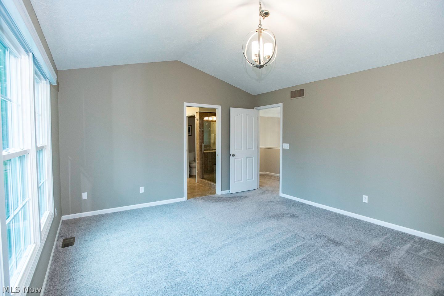 17846 Lyon Lane Strongsville OH 44149