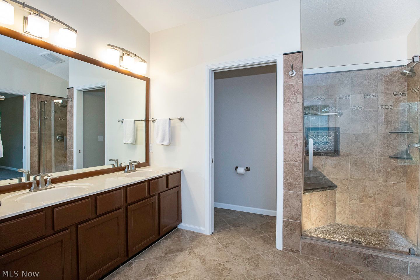 17846 Lyon Lane Strongsville OH 44149