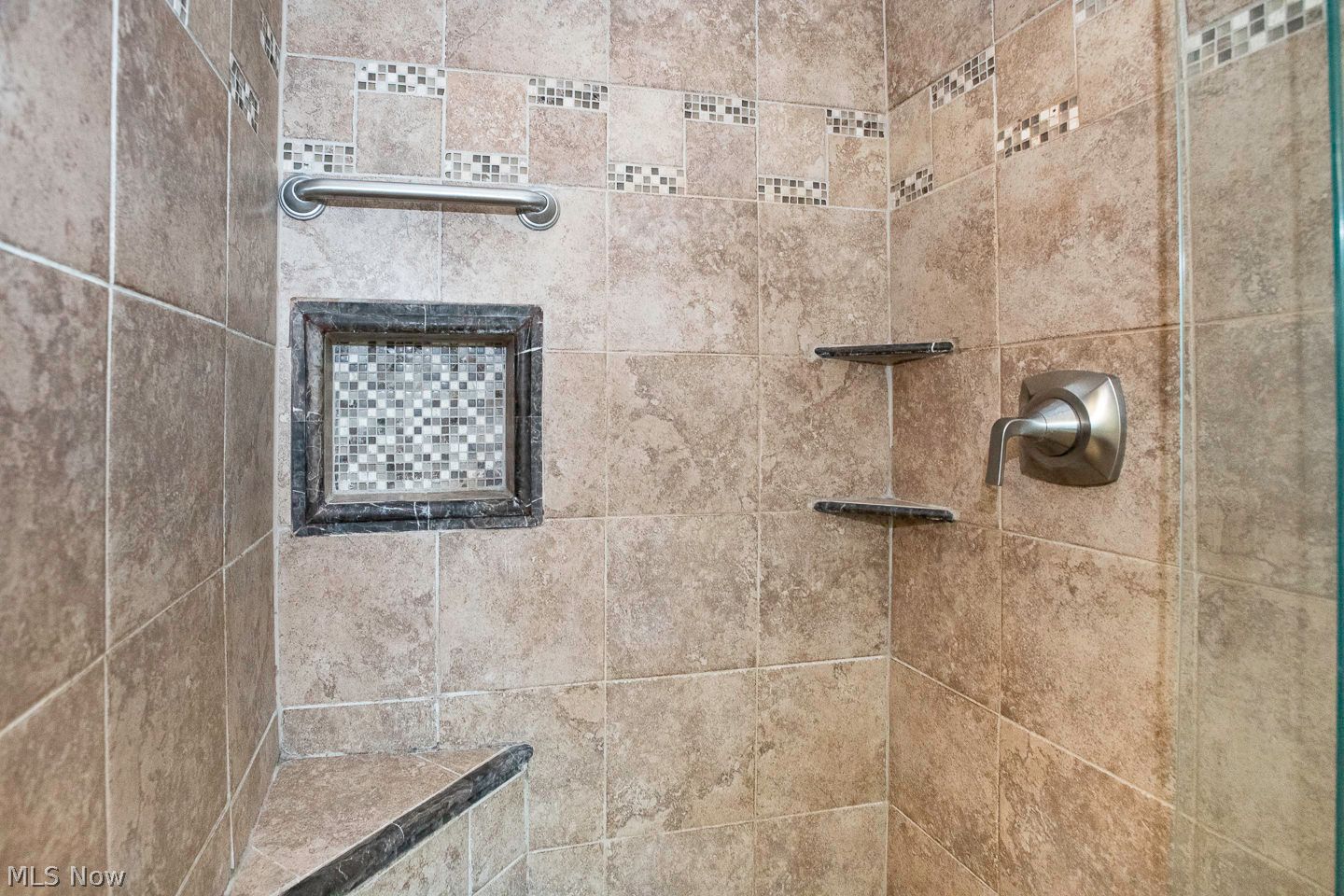 17846 Lyon Lane Strongsville OH 44149