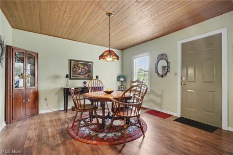 452 Market Street E Canal Fulton OH 44614