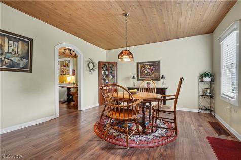 452 Market Street E Canal Fulton OH 44614