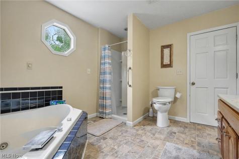 452 Market Street E Canal Fulton OH 44614
