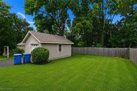 452 Market Street E Canal Fulton OH 44614