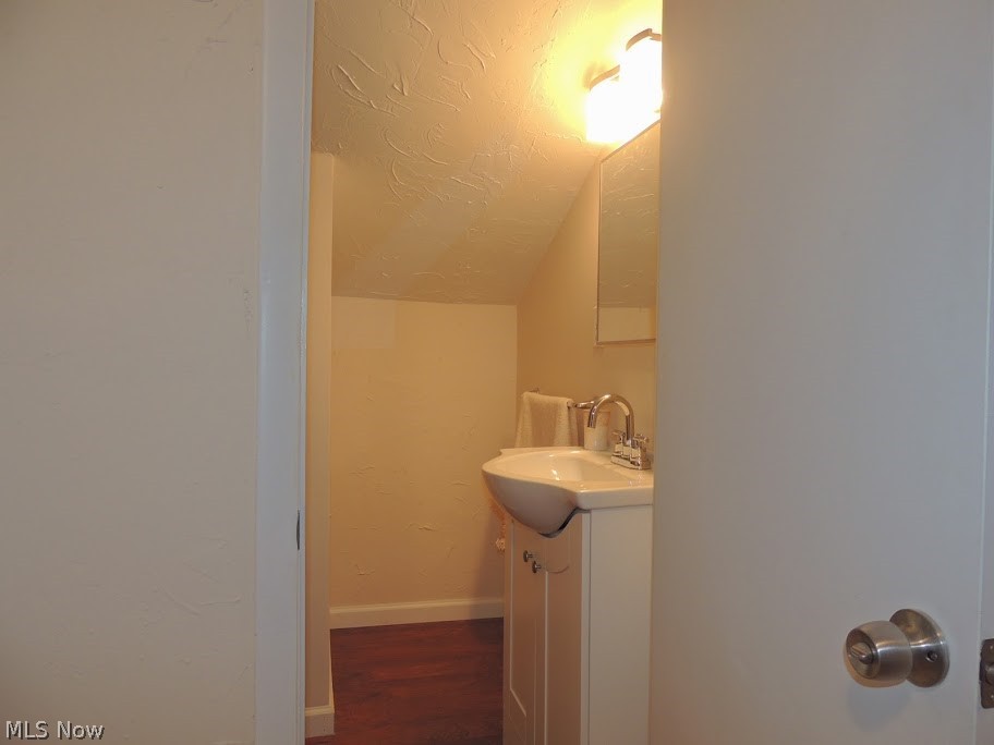 23781 Columbus Road Bedford Heights OH 44146