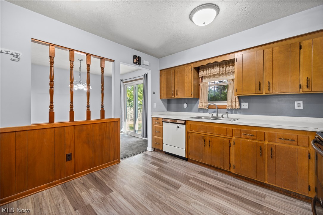 28702 Lake Shore Boulevard Willowick OH 44095