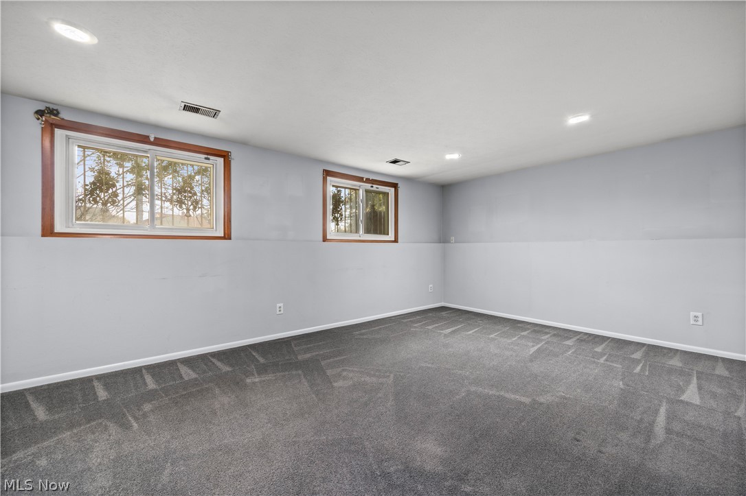 28702 Lake Shore Boulevard Willowick OH 44095