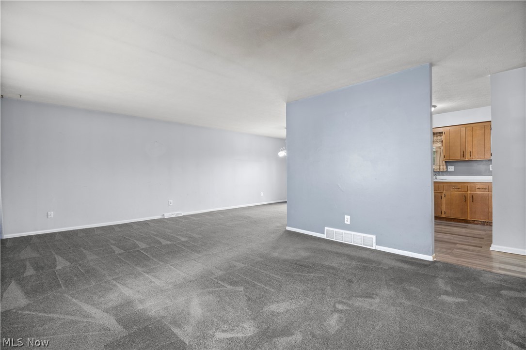 28702 Lake Shore Boulevard Willowick OH 44095