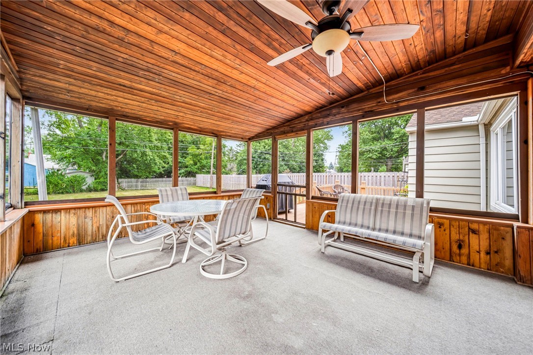 5117 Thornbury Road Lyndhurst OH 44124