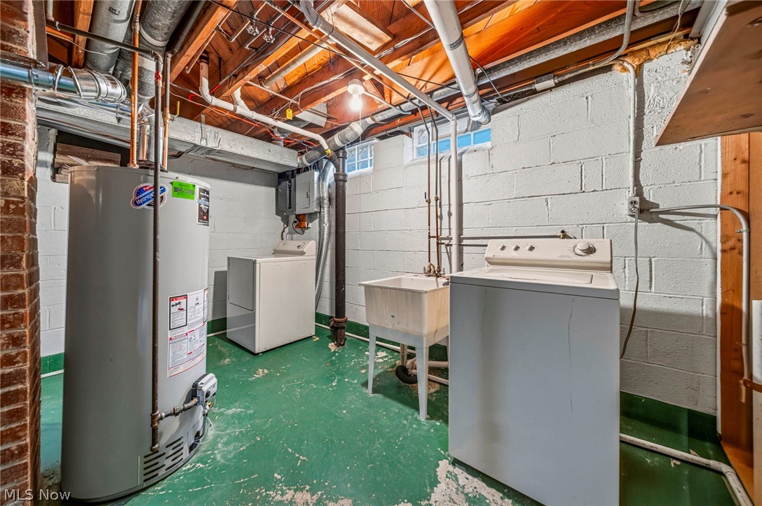 5117 Thornbury Road Lyndhurst OH 44124