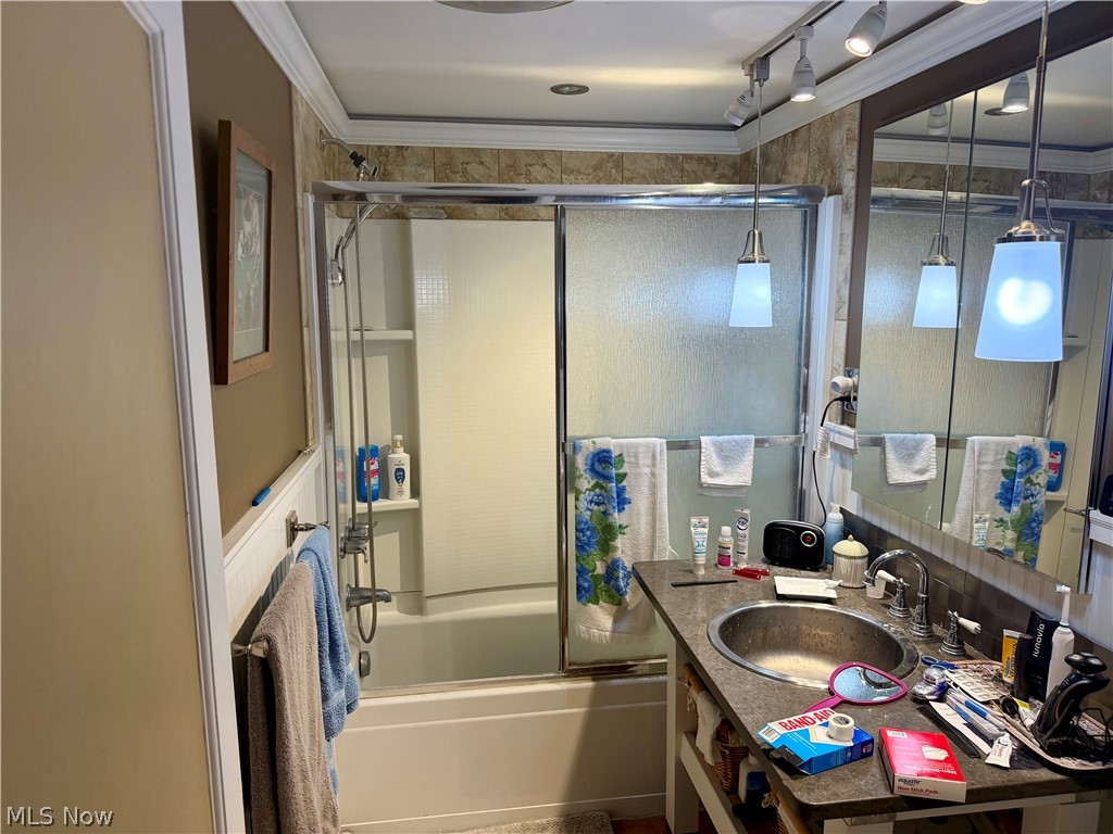 4626 Rita Street Austintown OH 44515