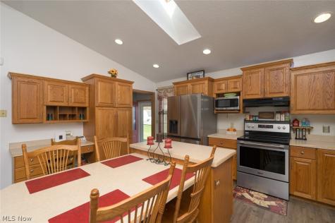 466 Fritsch Avenue Akron OH 44312