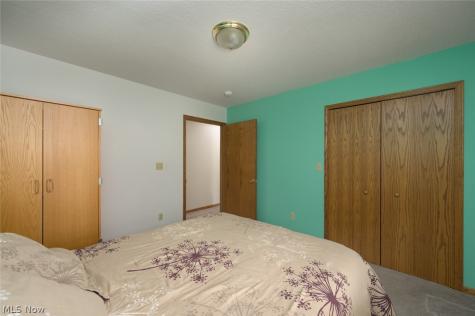 466 Fritsch Avenue Akron OH 44312
