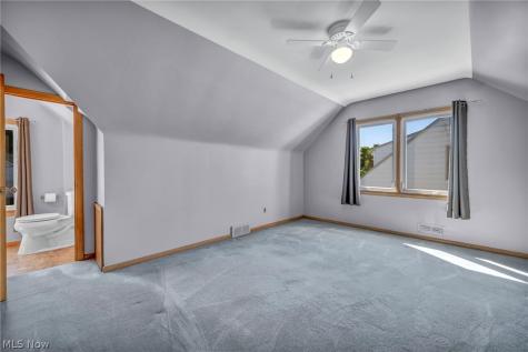 2218 Larchmont Drive Wickliffe OH 44092