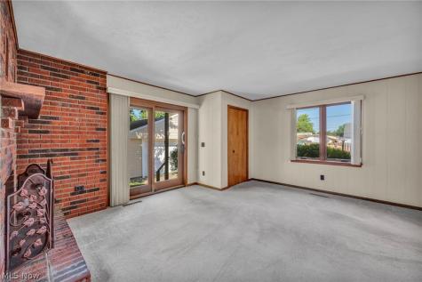 2218 Larchmont Drive Wickliffe OH 44092