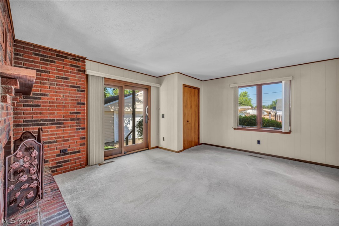 2218 Larchmont Drive Wickliffe OH 44092