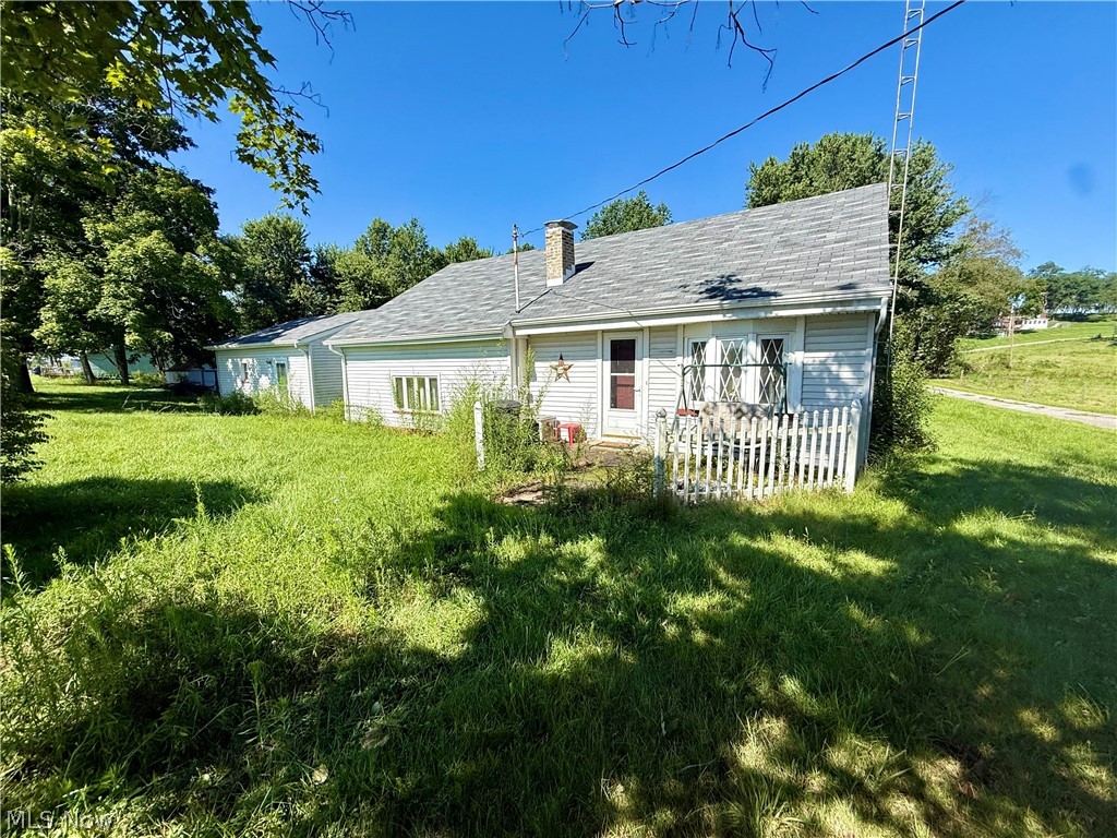 1445 Georgetown Damascus Road Beloit OH 44609