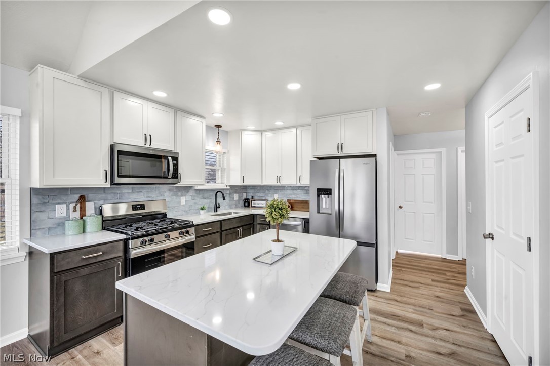 33418 Lake Shore Boulevard Willowick OH 44095