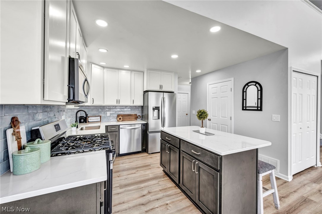 33418 Lake Shore Boulevard Willowick OH 44095