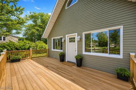 33418 Lake Shore Boulevard Willowick OH 44095