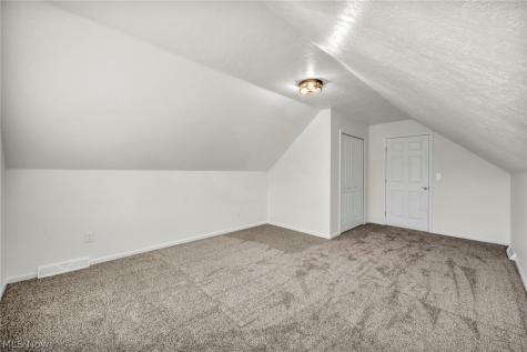 33418 Lake Shore Boulevard Willowick OH 44095