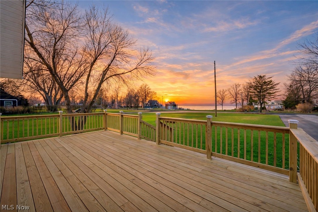 33418 Lake Shore Boulevard Willowick OH 44095