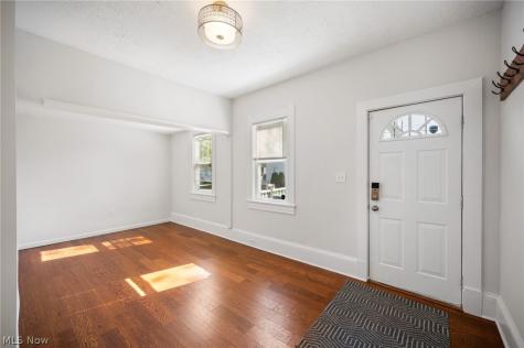 1964 W 57th Street Cleveland OH 44102
