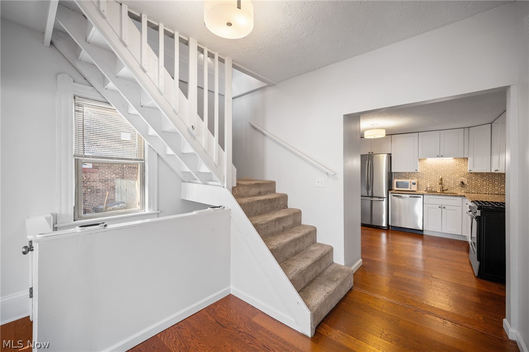 1964 W 57th Street Cleveland OH 44102