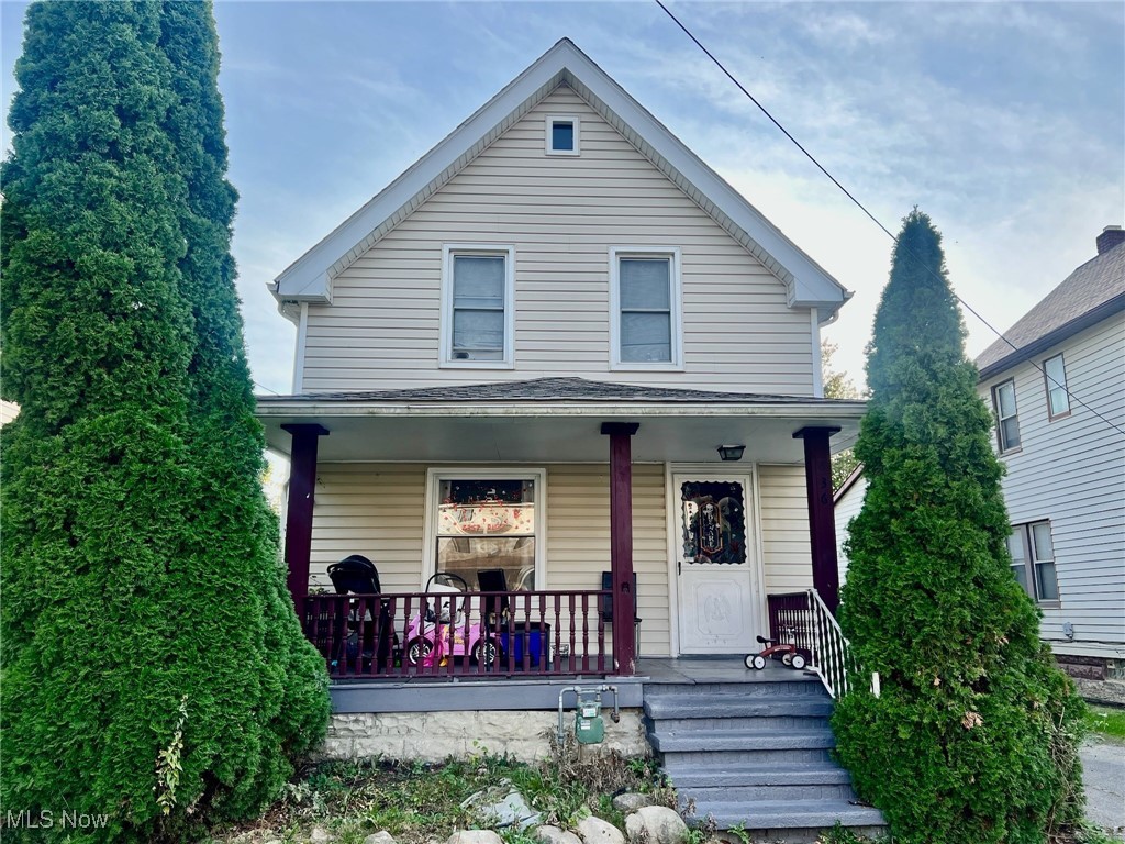 836 Rudyard Road Cleveland OH 44110