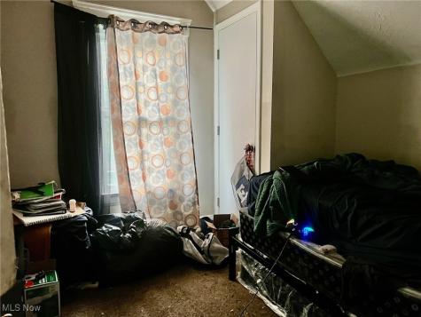 836 Rudyard Road Cleveland OH 44110