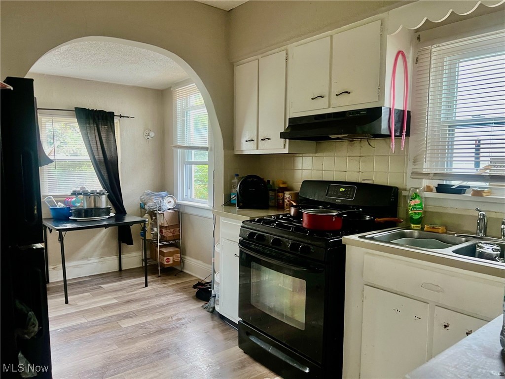 836 Rudyard Road Cleveland OH 44110