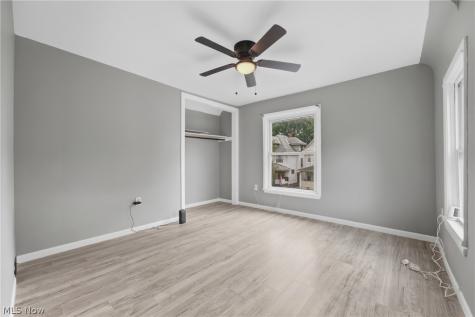 2162 W 95th Street Cleveland OH 44102