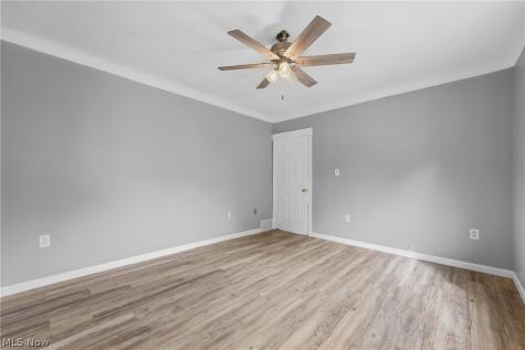 2162 W 95th Street Cleveland OH 44102