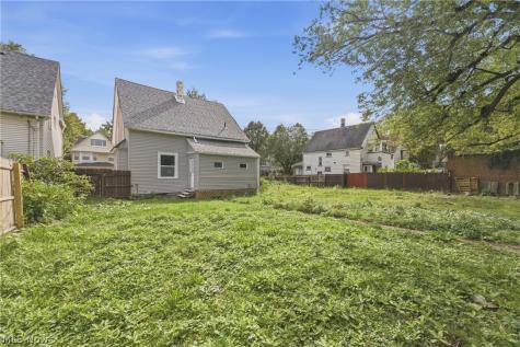 2162 W 95th Street Cleveland OH 44102