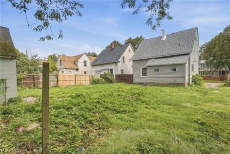 2162 W 95th Street Cleveland OH 44102