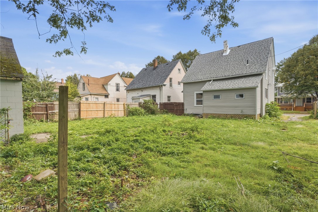 2162 W 95th Street Cleveland OH 44102