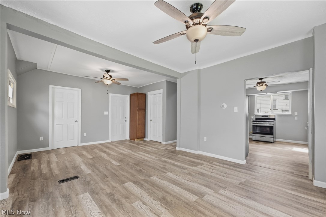 2162 W 95th Street Cleveland OH 44102