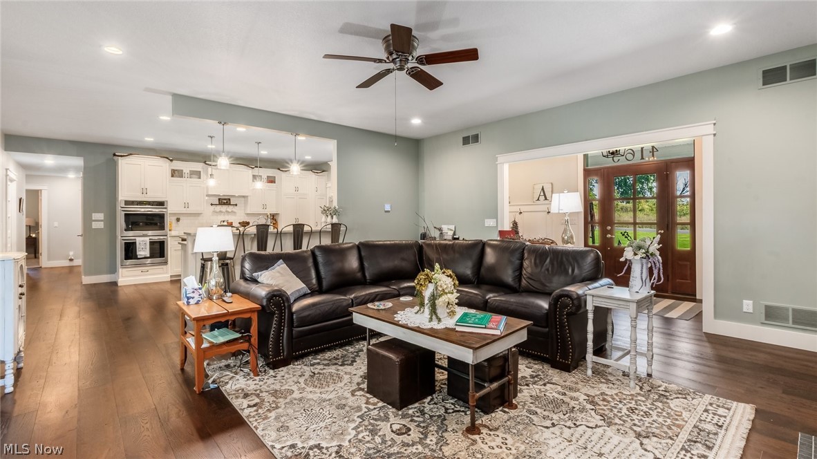 4165 Friendship Drive New Concord OH 43762