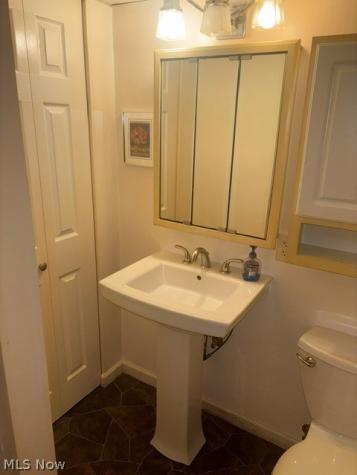 1600 Difford Niles OH 44446