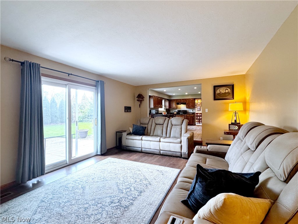 17051 Hunting Meadows Drive Strongsville OH 44136