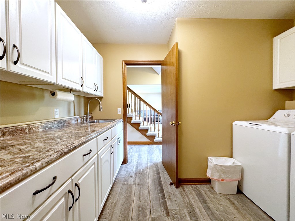 17051 Hunting Meadows Drive Strongsville OH 44136