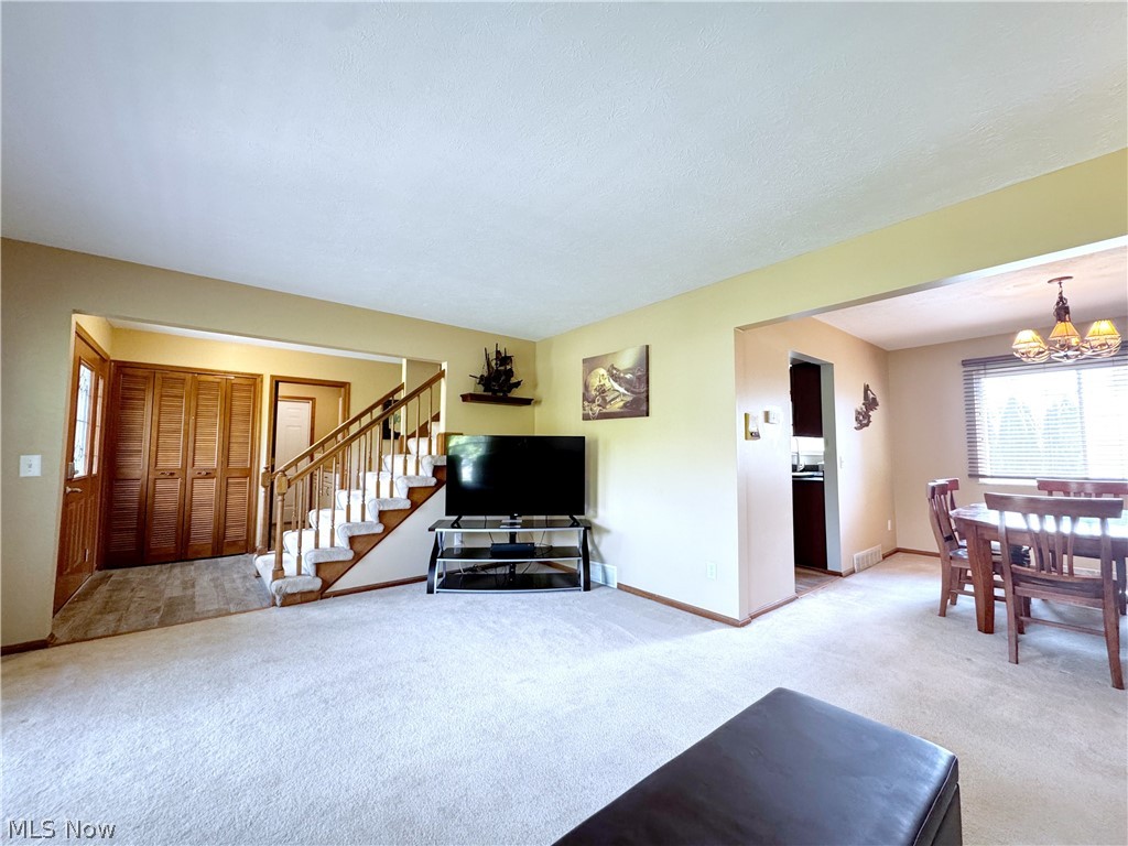 17051 Hunting Meadows Drive Strongsville OH 44136